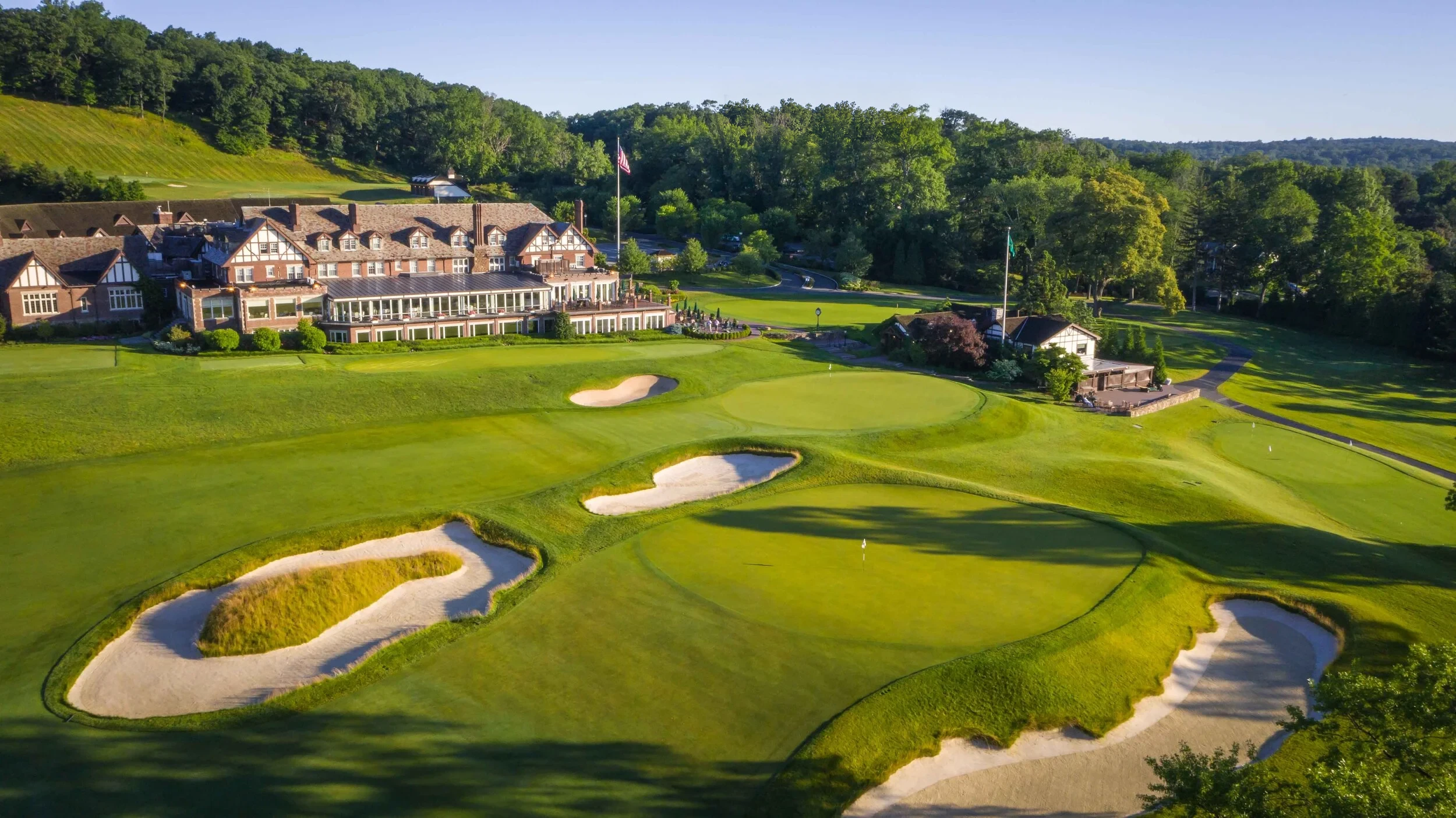 Aerial view of the clubhouse and greens